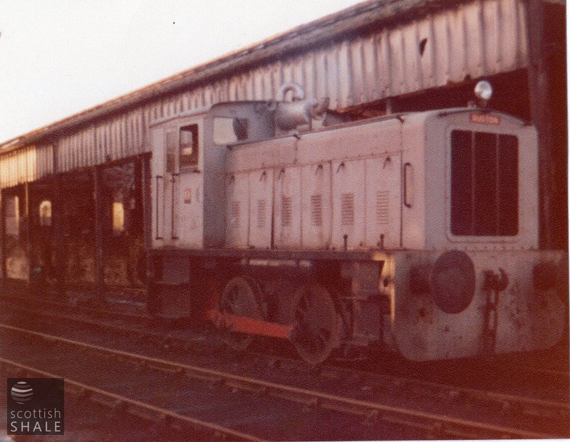 R14-00015.jpg