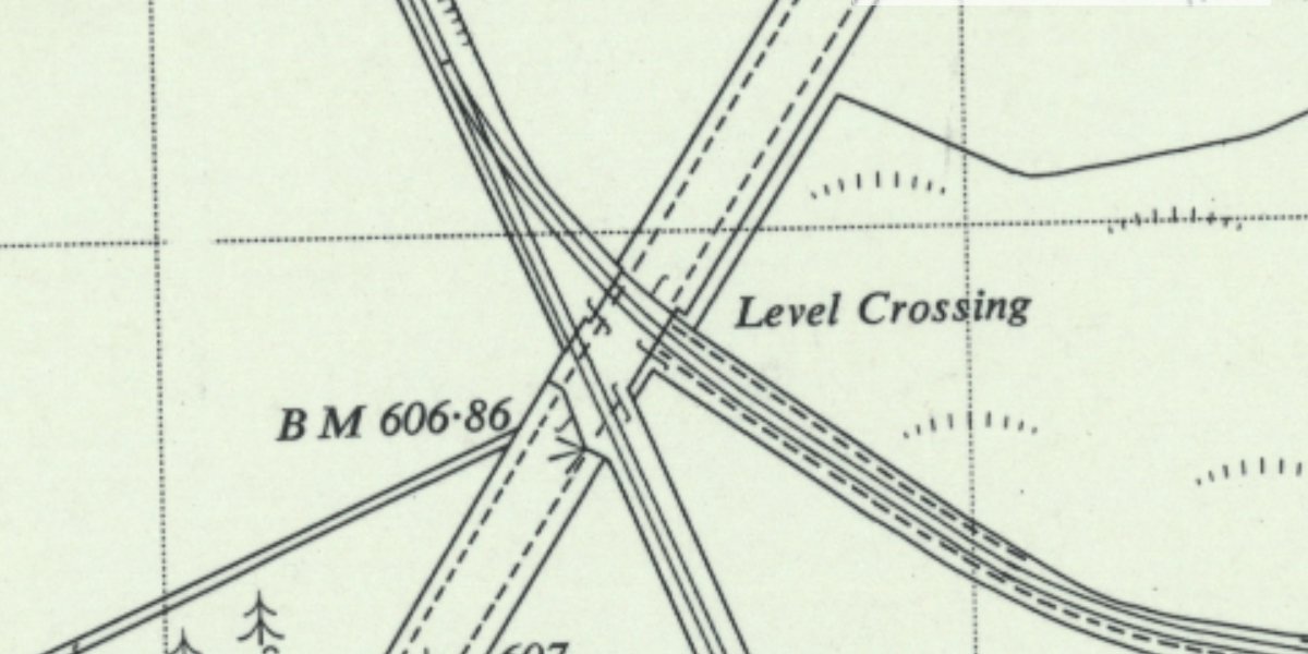 lanark road crossing.jpg