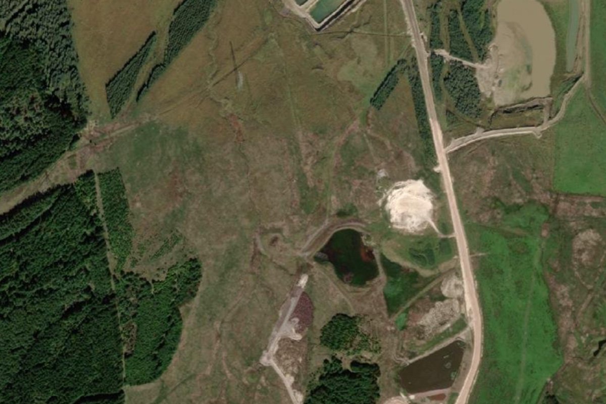 levenseat fireclay aerial.jpg