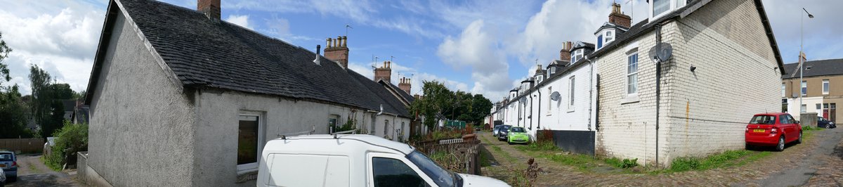 newholygatepanorama.jpg