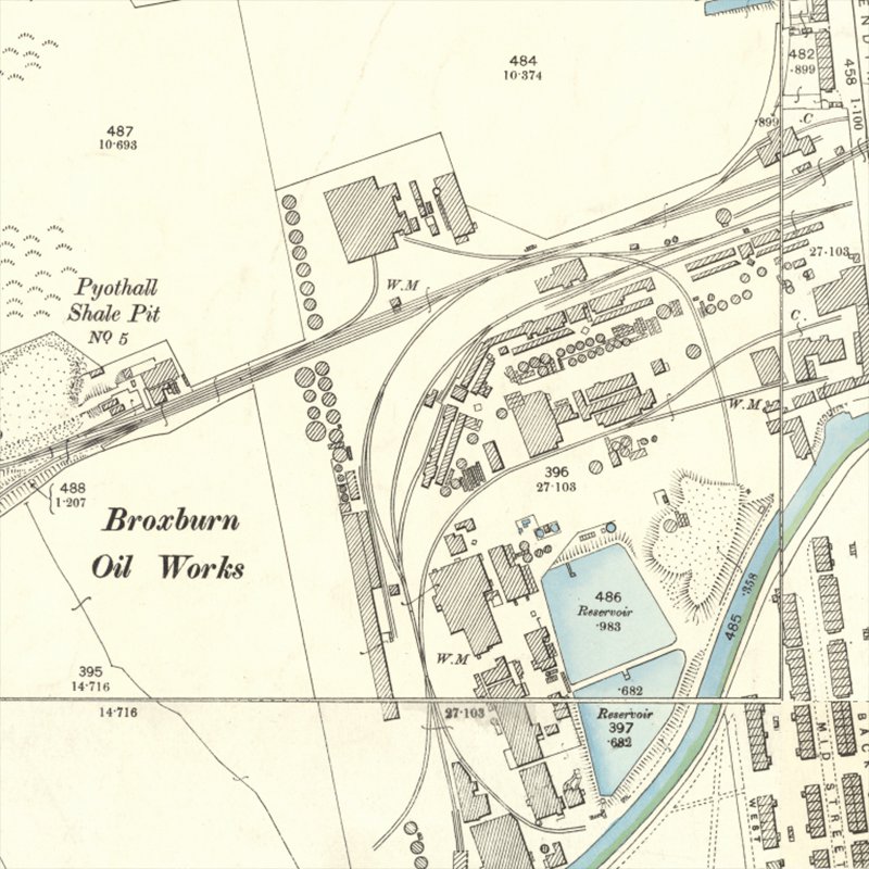 Broxburn: Greendykes (Hutchinson's) Oil Works - 25" OS map c.1895, courtesy National Library of Scotland