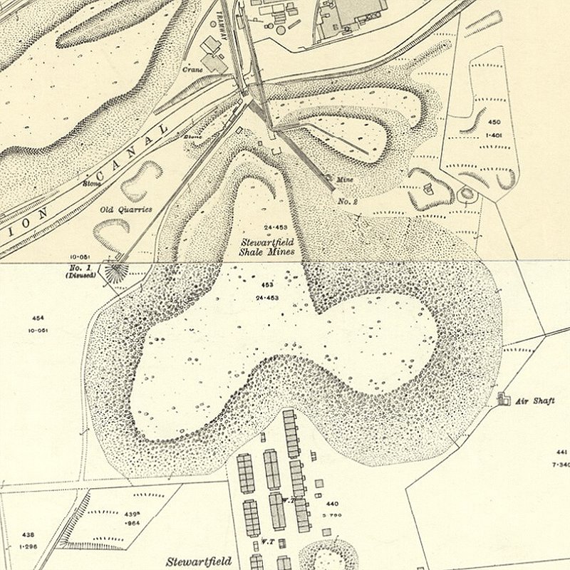 Broxburn: Bell's Stewartfield Oil Works - 25" OS map c.1914, courtesy National Library of Scotland